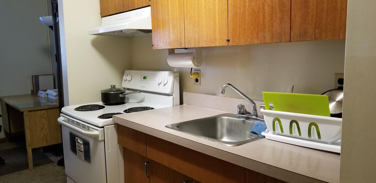 Redwood Motor Inn ブランドン エクステリア 写真